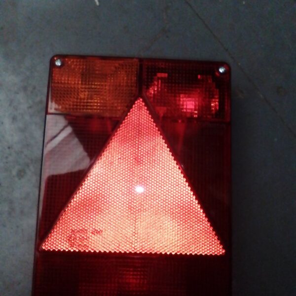 MP805BR Radex Rectangular Right Hand Rear Combination Lamp