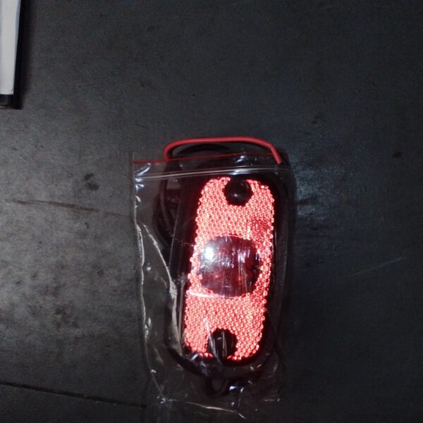MP8173 peri 12/24v red led rear marker lamp