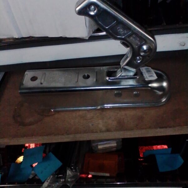 MP80L Pressed Steel 50mm Coupling With Integral Lock